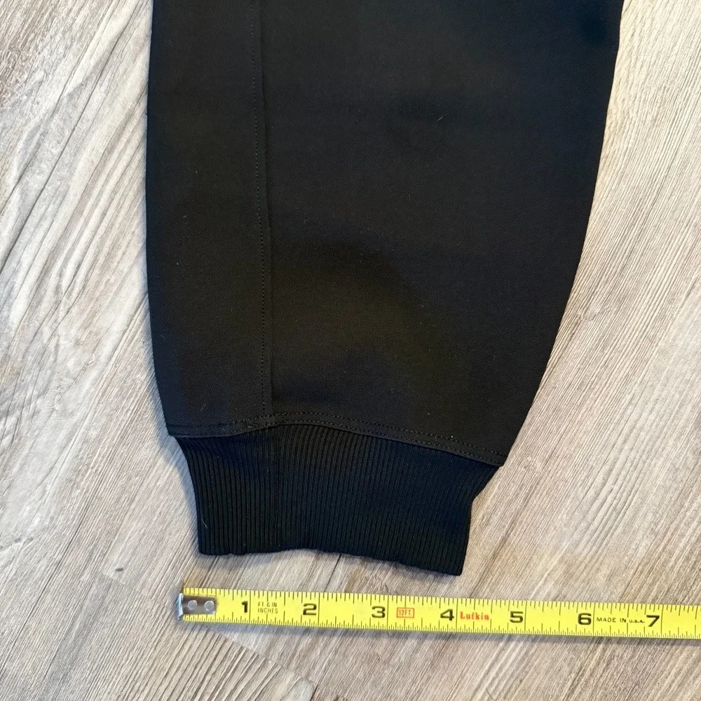 Lululemon Womens 4 On The Fly Jogger Black